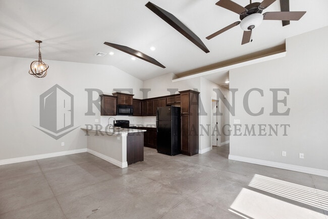Building Photo - 13609 Hunters View St