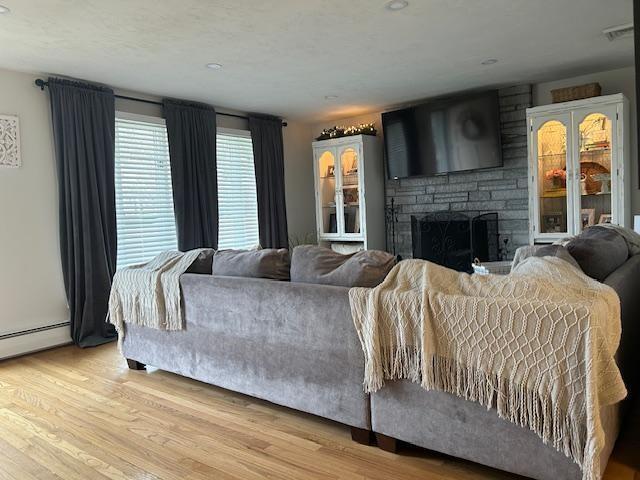 Building Photo - 3 Crestwood Dr