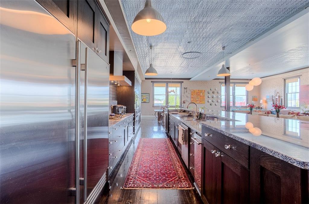 Sub-Zero Refrigeration - 612 Hull St