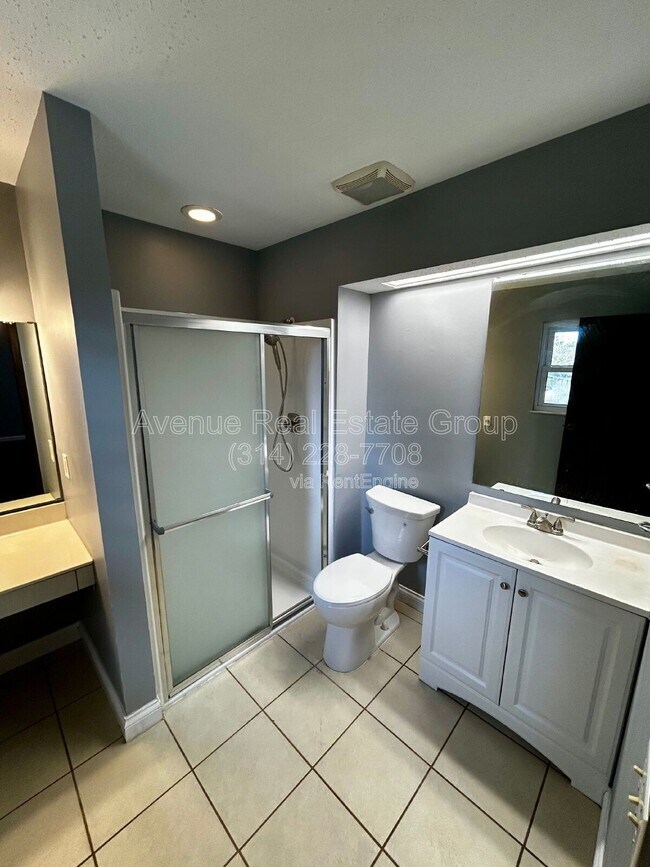 Building Photo - 1639 Prestonpark Lane