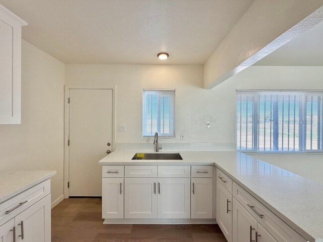 Building Photo - 11366 Chamberlaine Way