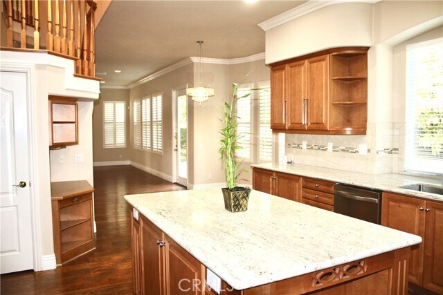 Building Photo - 42 Clear Creek