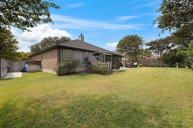 Building Photo - 2012 Foothills