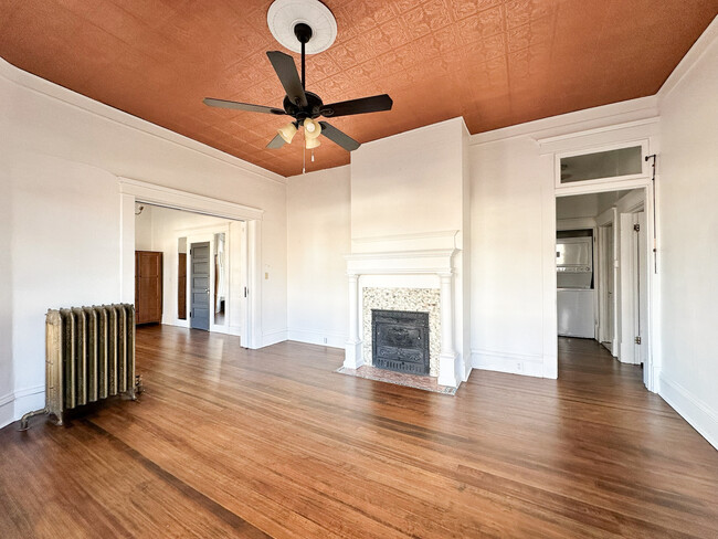 Building Photo - Von Hagen House