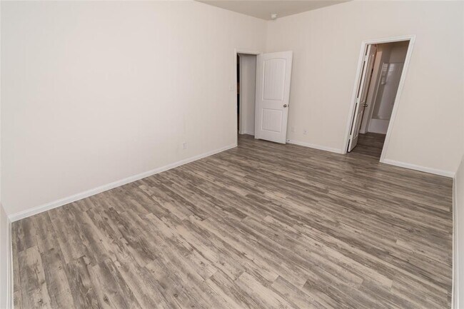 Building Photo - 5327 Long Arbor Ln