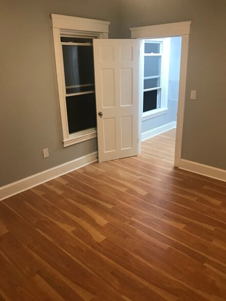 Building Photo - 107 Reservoir Ave