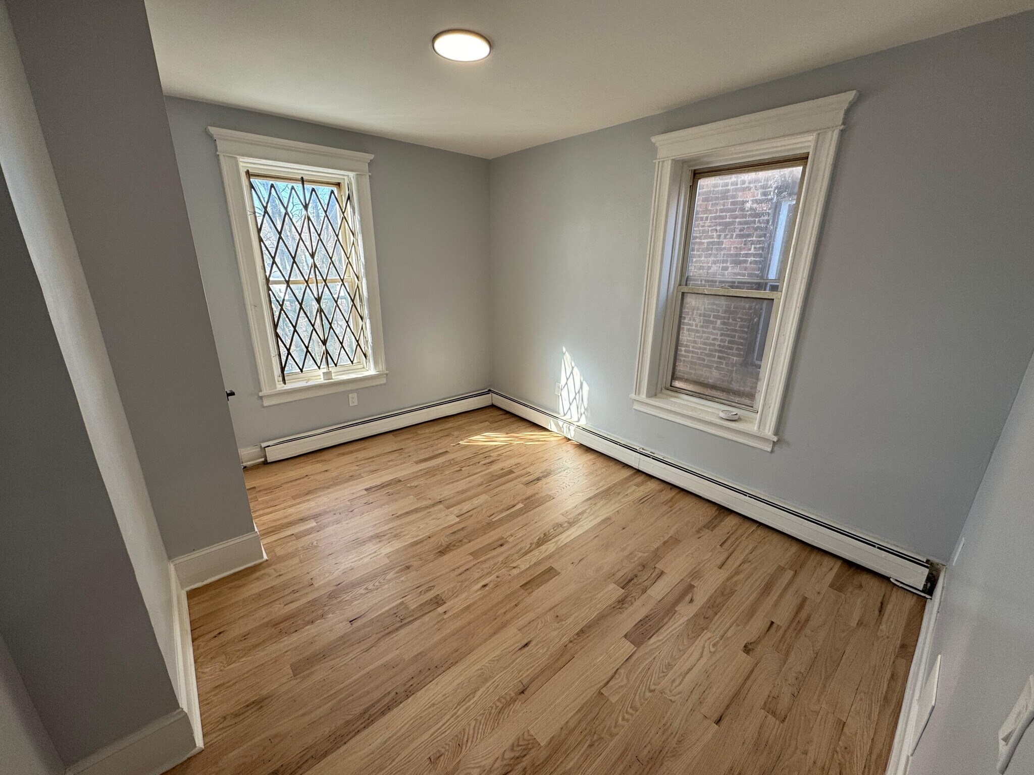 Building Photo - 89 Bostwick Ave