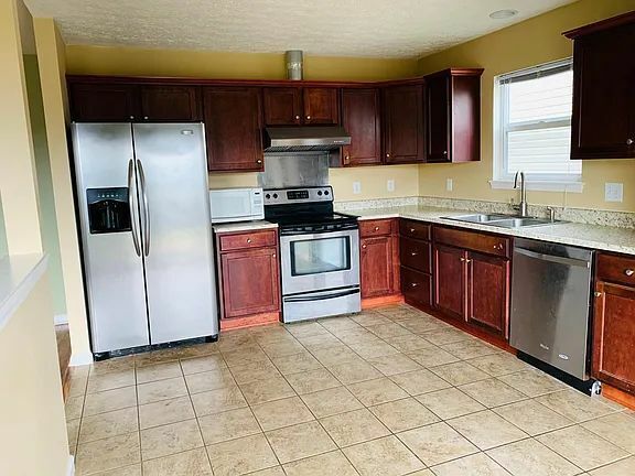 Building Photo - 3089 Goddard Ct