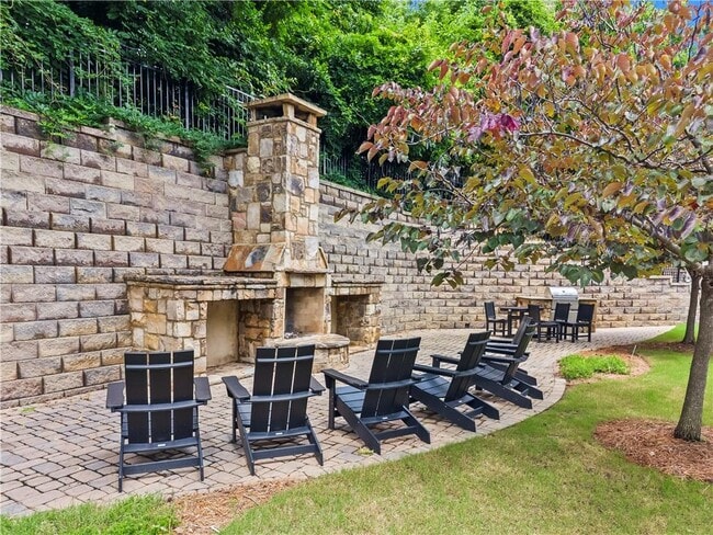 Building Photo - 3159 Rutter Dr