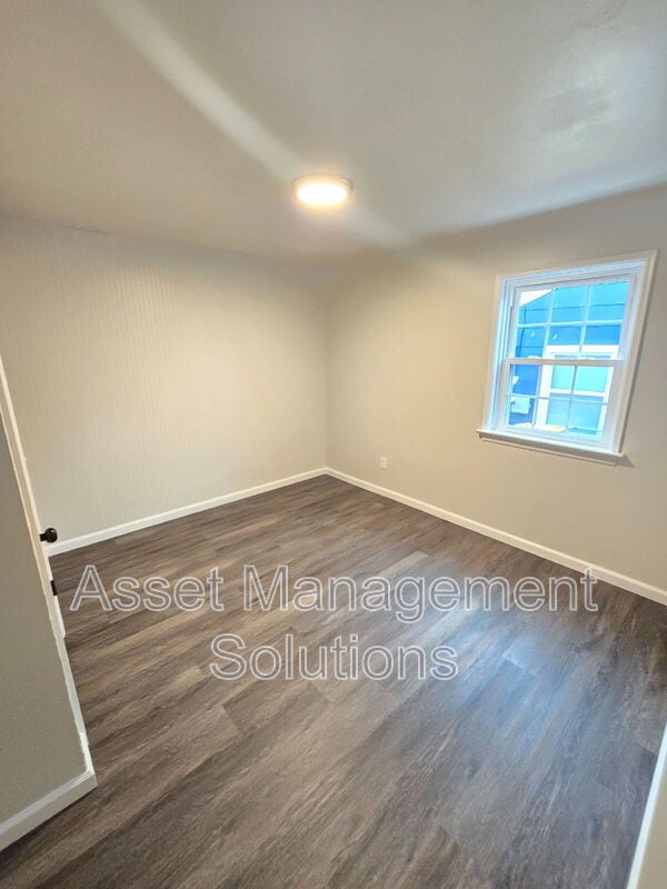Building Photo - 11006 St Ambrose Ln
