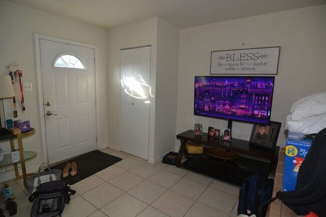 Building Photo - 9520 Mooregate Ct