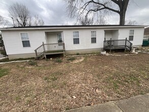 Building Photo - 432 Preston St