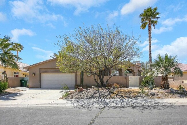Primary Photo - 67235 Garbino Rd