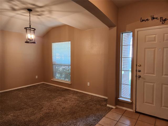 Building Photo - 3913 Chimney Rock Dr