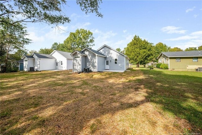 Building Photo - 1130 N Fayetteville Ave