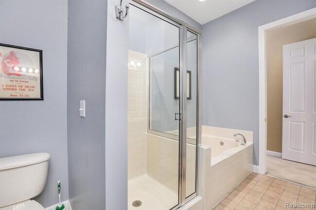 Building Photo - 33 Winder St