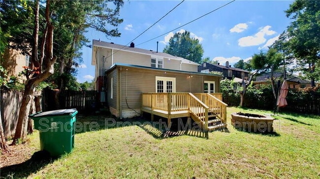 Building Photo - 2217 NW 25th St