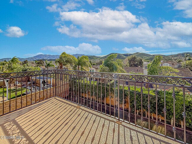 Building Photo - 4948 Via Coronado