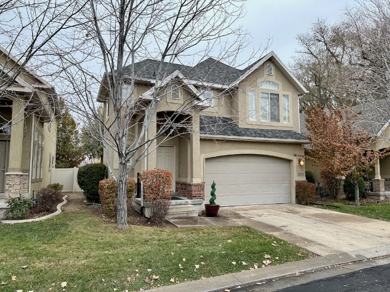 Building Photo - 927 E Montana Vista Ln