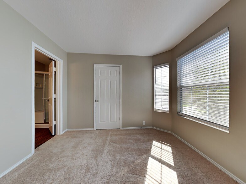 Building Photo - 2250 Prairie Forest Tr