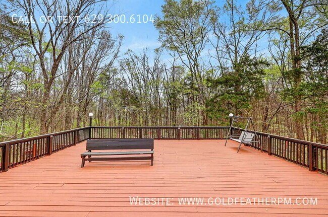 Building Photo - 3940 Waterford Way