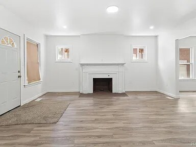 Building Photo - 2509 Gladstone St