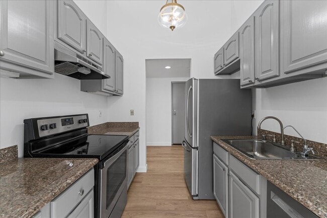 Building Photo - 1 Appian Way