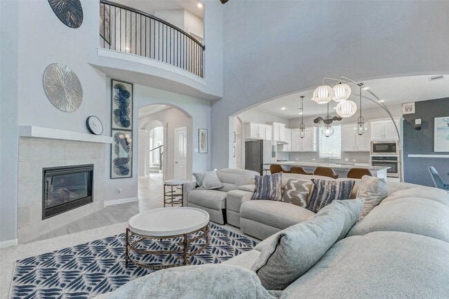 Building Photo - 24402 Kingelm Lk Dr