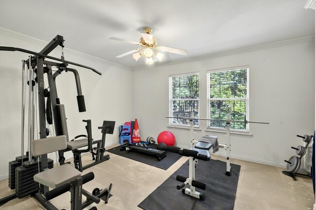Building Photo - 4012 Brooks Ct