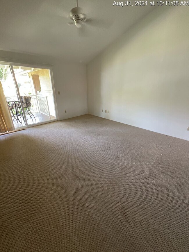 Building Photo - Great Ocean View from this Convenient North Kihei Condo- Close to the Beach