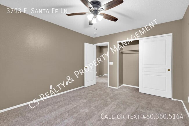 Building Photo - 3793 E Santa Fe Ln