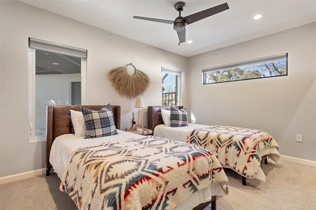 Building Photo - 6805 Western Oaks Blvd