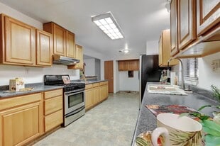 Building Photo - 11414 Butler Rd