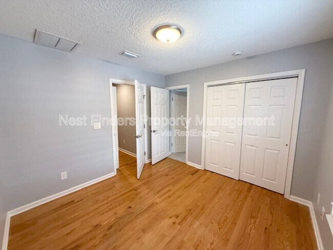 Building Photo - 2567 Merrill Blvd