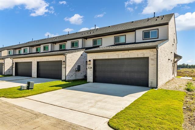 Building Photo - 1228 Arkansas Spgs St