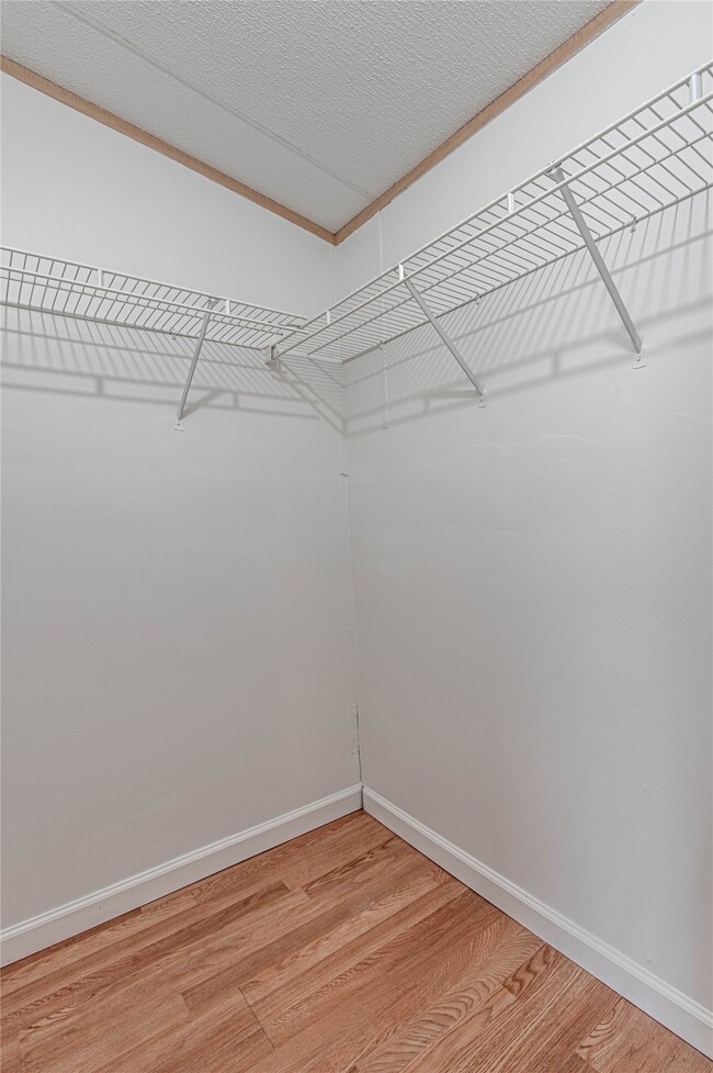 Building Photo - 1961 Quality Blvd