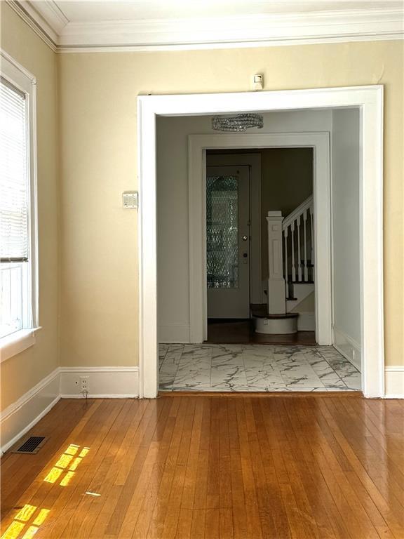 Building Photo - 46 Delmont Dr NE