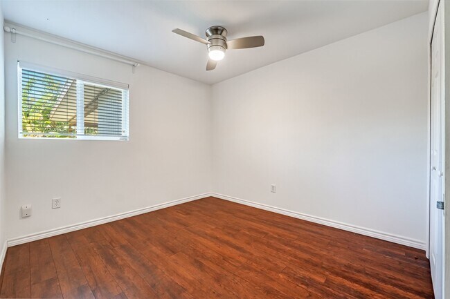 Building Photo - 10630 Olympia Dr