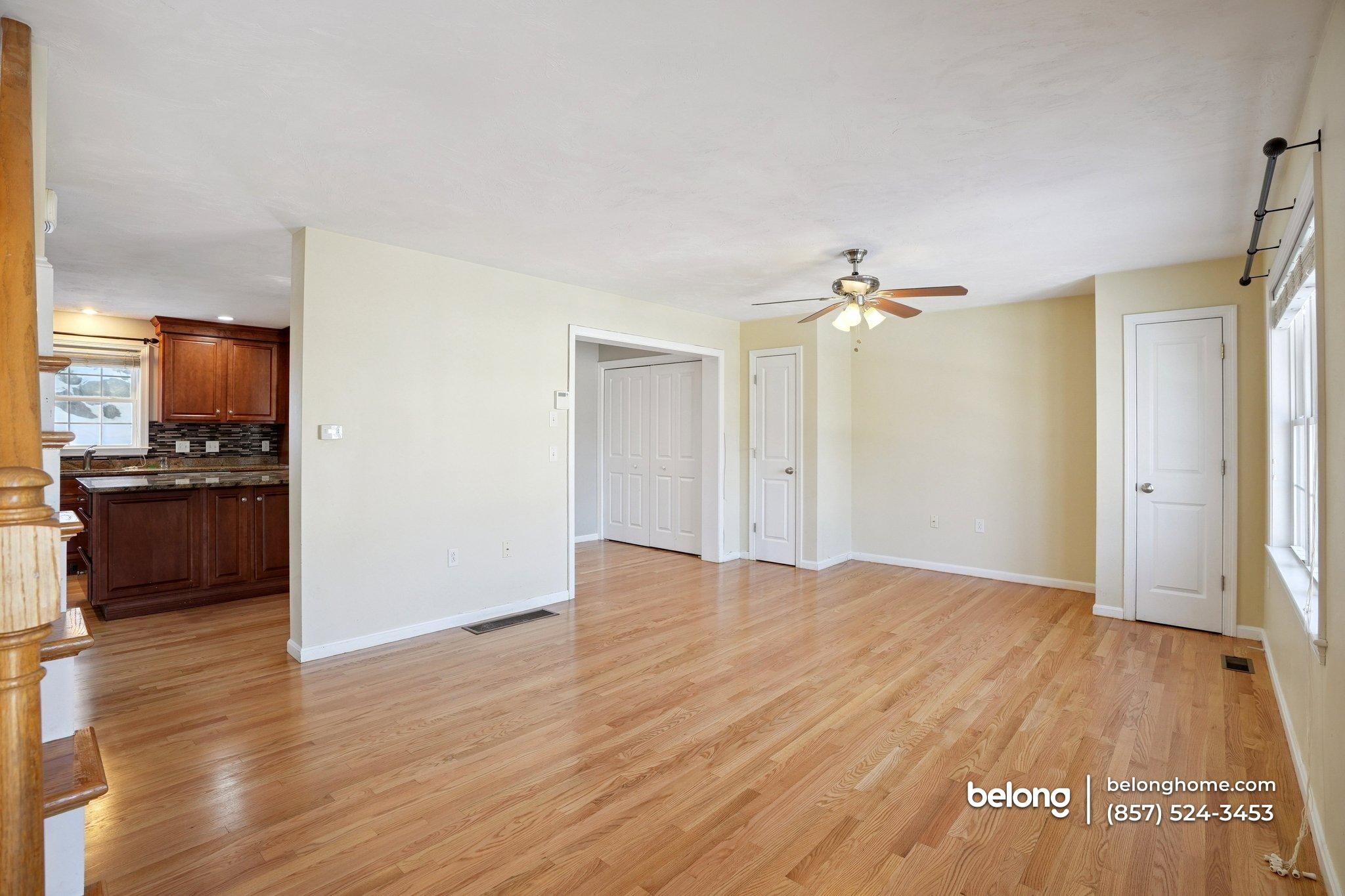 Building Photo - 127 Centre St