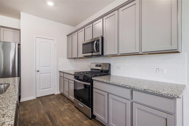 Building Photo - 13600 Thomas Wheeler Wy