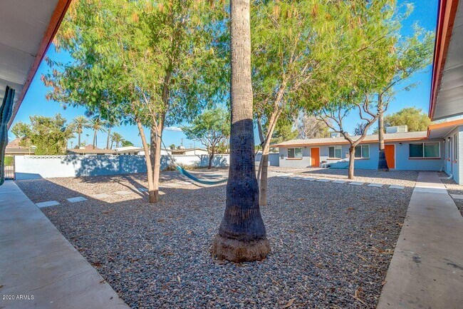 Building Photo - 2020 N 49th St