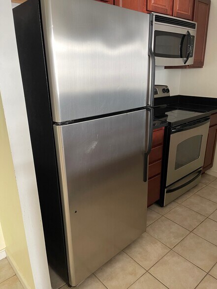 Refrigerator - 6506 America Blvd