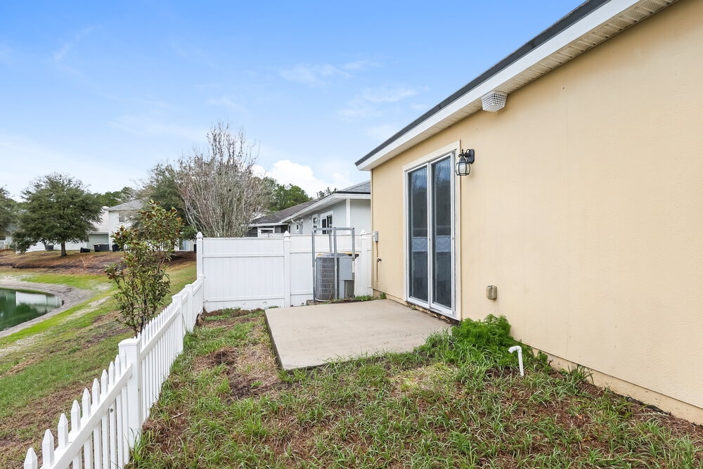 Building Photo - 3830 Julia Marie Drive