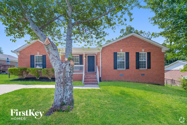 Building Photo - 308 Eisenhower Dr