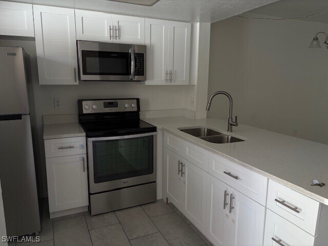 Building Photo - 2700 Park Windsor Dr