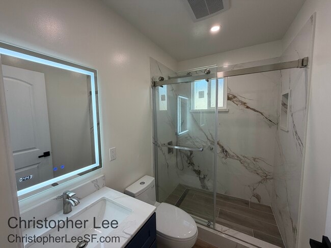 Building Photo - 848 Beechwood Dr