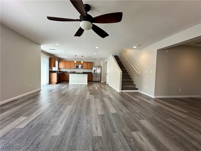Building Photo - 10717 Red Badge Ave