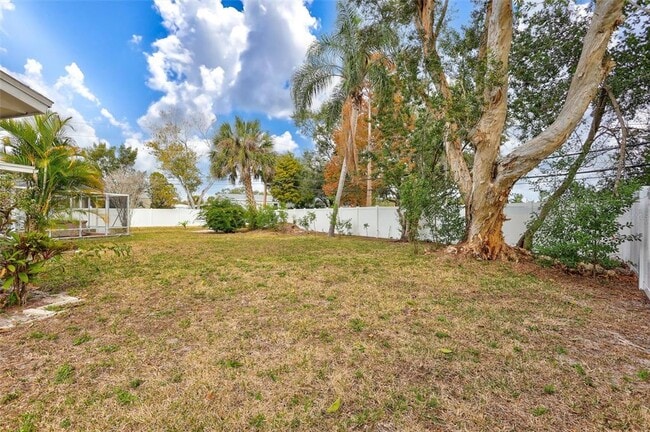 Building Photo - 2544 Burnice Dr