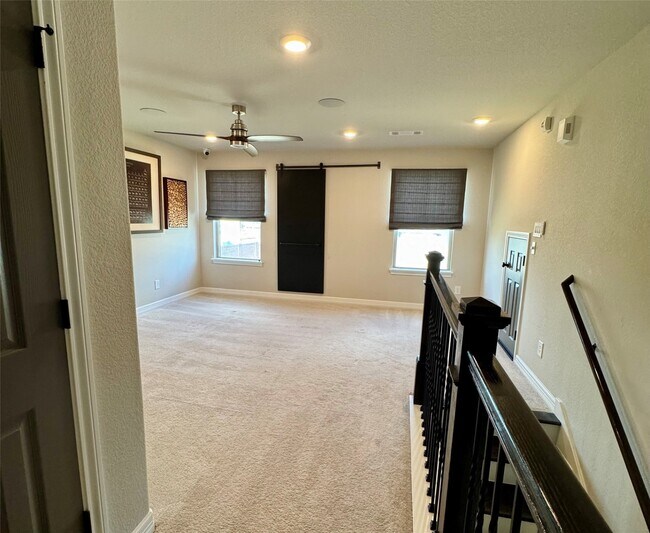 Building Photo - 108 Summer Pool Ct