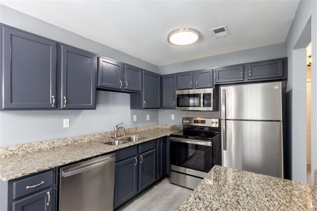 Building Photo - 6726 Gallant Ct SE